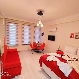 Pera Colour House Стамбул
